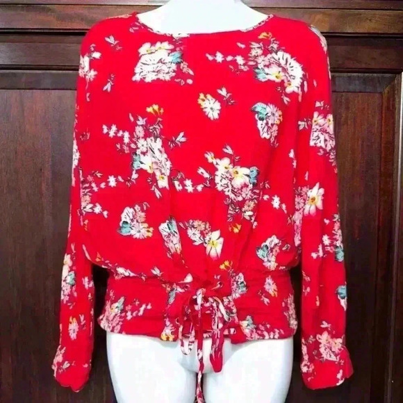 Dizzire Red Floral Blouse with Gathered Drawstring / Size L - Picture 2 of 14